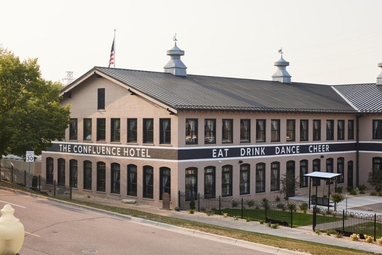 The Confluence Hotel Hastings 外观 照片